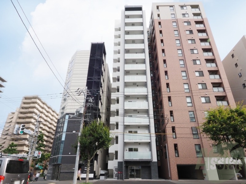 建物外観　札幌市中央区北三条「ディアレイシャス札幌ステーション」