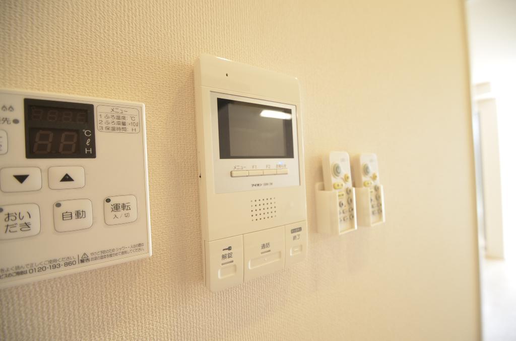 セキュリティ　カメラ付インターホン