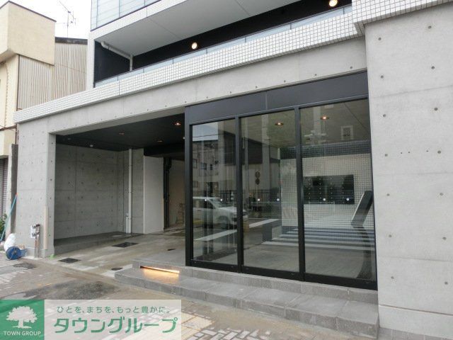 エントランス　エントランス