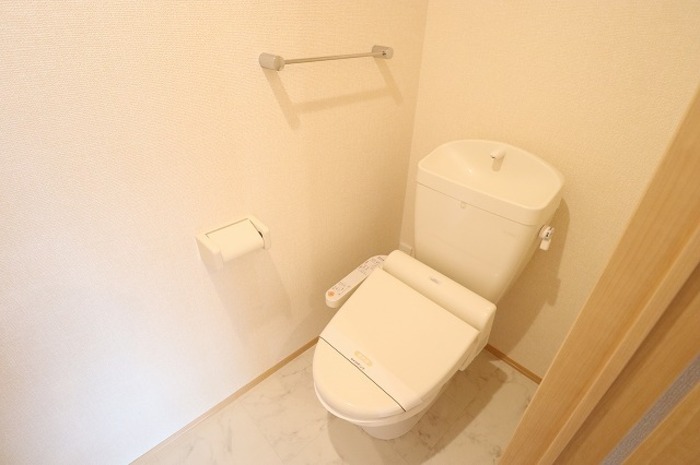 トイレ　図面と現状に相違がある場合には現状を優先