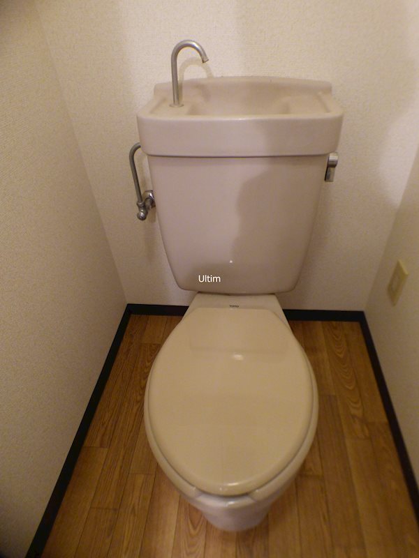 トイレ　※他のお部屋です、ご参考までに