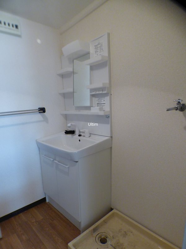 洗面設備　※他のお部屋です、ご参考までに