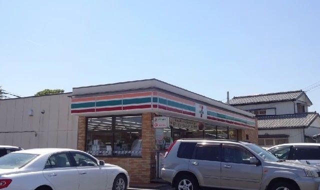 コンビニ　セブンイレブン市原更級通り店（コンビニ）まで2100m