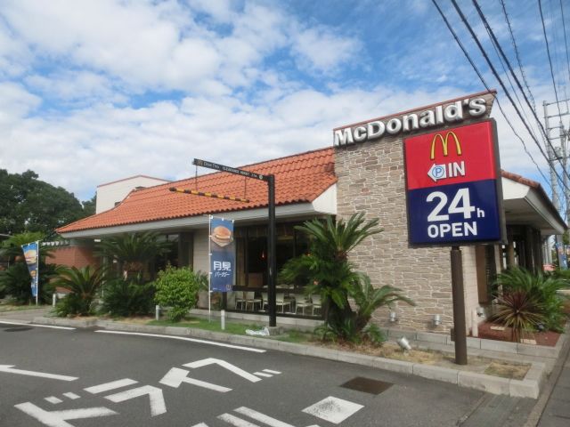 飲食店　マクドナルド 八潮店（飲食店）まで761m