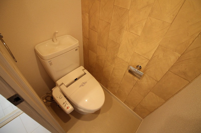 トイレ　清潔感のあるトイレです。