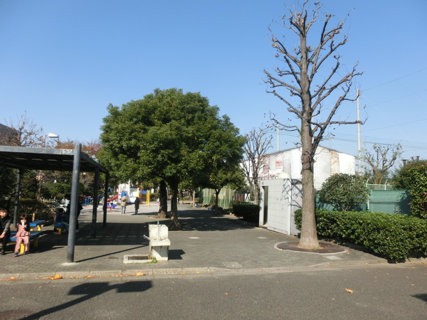 公園　東調布公園（公園）まで175m