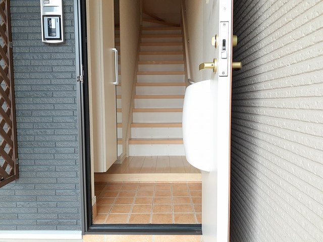 玄関　明るい玄関です