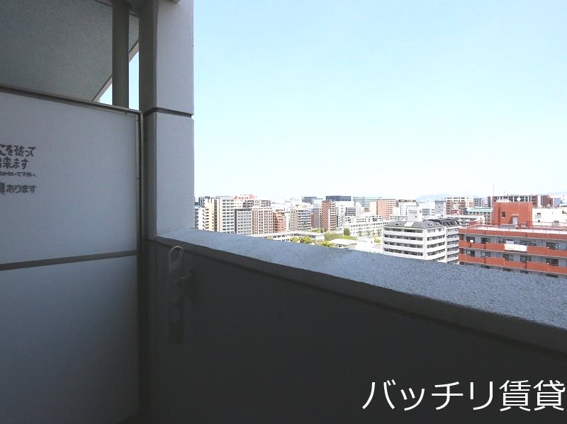 バルコニー　※写真は同型タイプの為現状を優先いたします