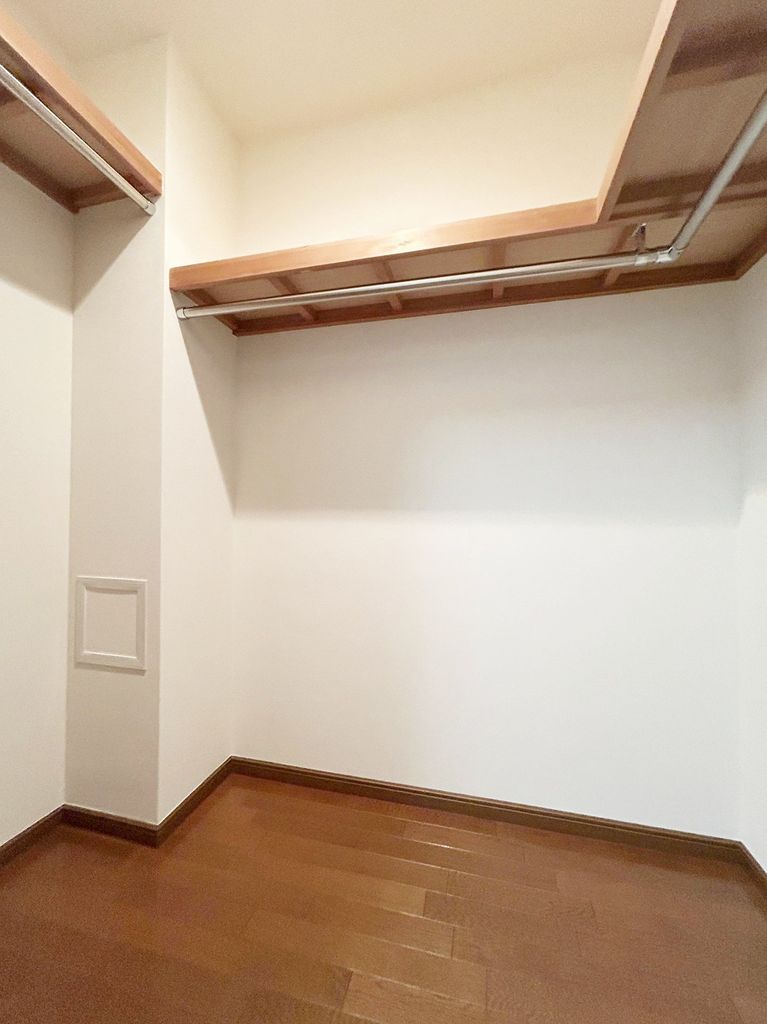 収納　洋室約5.7帖