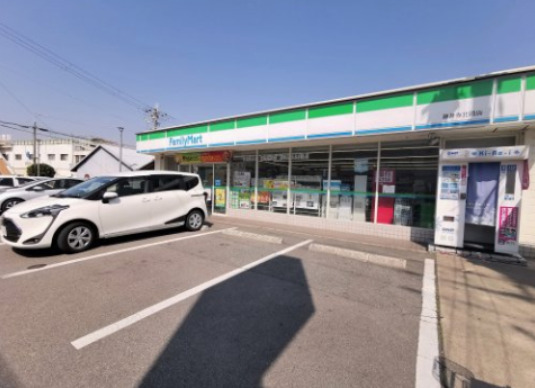 コンビニ　ファミリーマート 藤井寺北岡店（コンビニ）まで321m