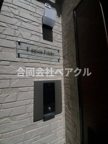 エントランス　清潔なエントランスです