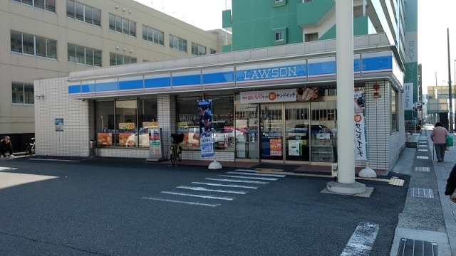 コンビニ　ローソン 灘烏帽子町一丁目店（コンビニ）まで228m