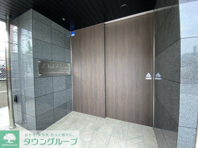 エントランス　エントランス