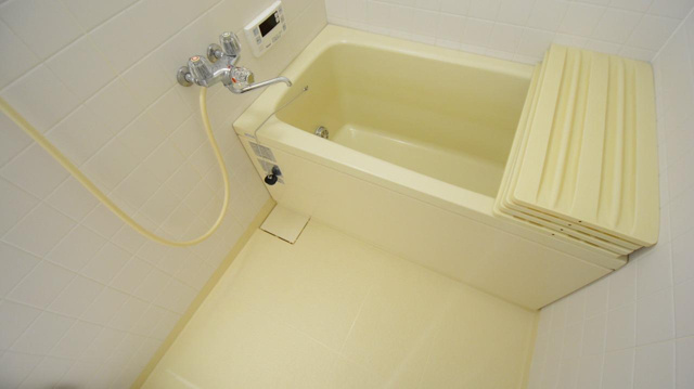 バス・シャワールーム　シンプルで使いやすい浴室です！