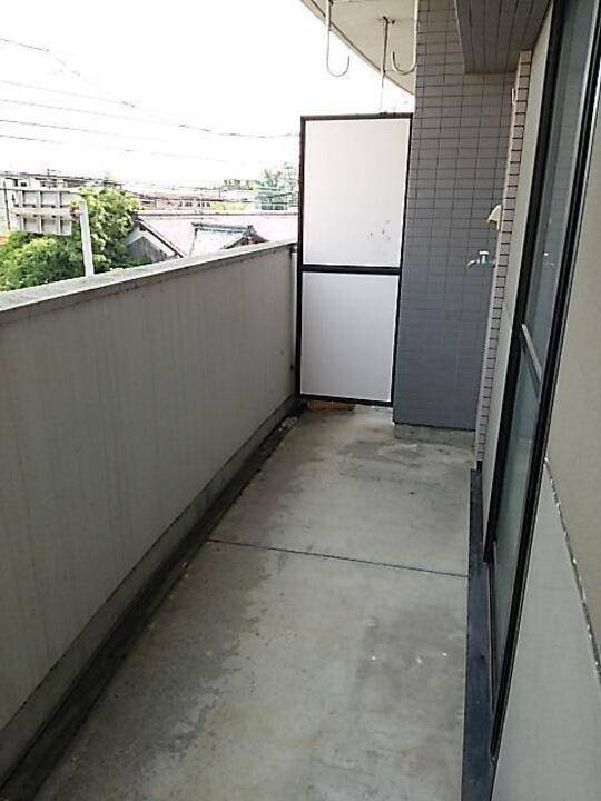 バルコニー　バルコニー