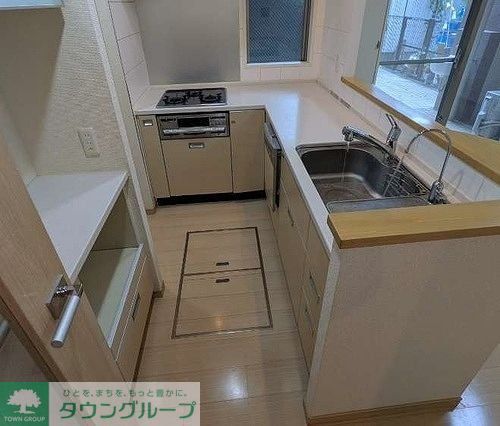キッチン　キッチン