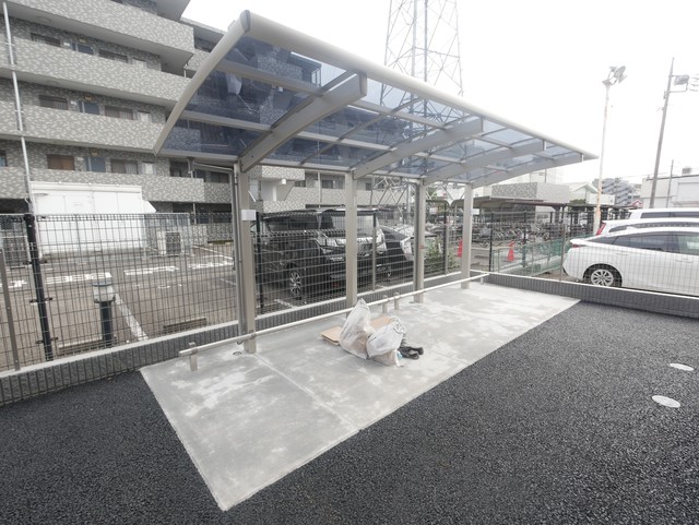 その他共有部分　★敷地内に屋根付の駐輪場がございます★
