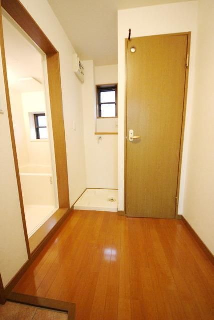 洗面設備　室内洗濯機置場♪