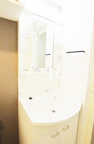 洗面設備　洗面台です。
