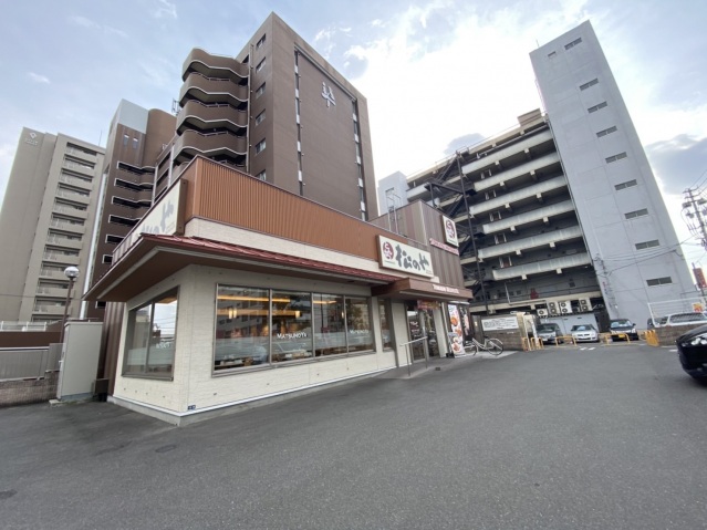 飲食店　松のや岡山厚生町店（飲食店）まで554m