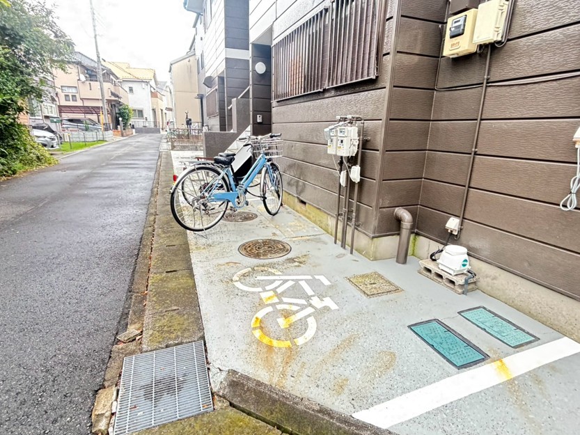 エステートガーデン三郷の外観写真