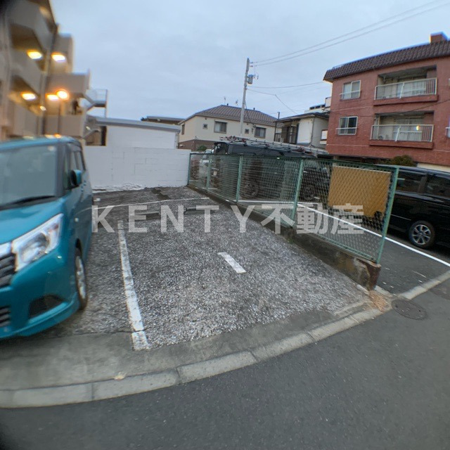 駐車場　駐車場があります