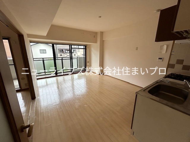 平安ハイツの居間写真