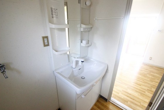 洗面設備　別号室の写真となります。