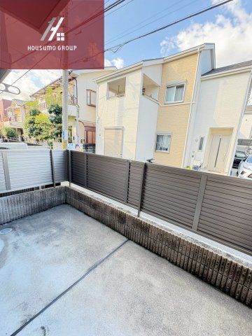 バルコニー　明るい洗面所です