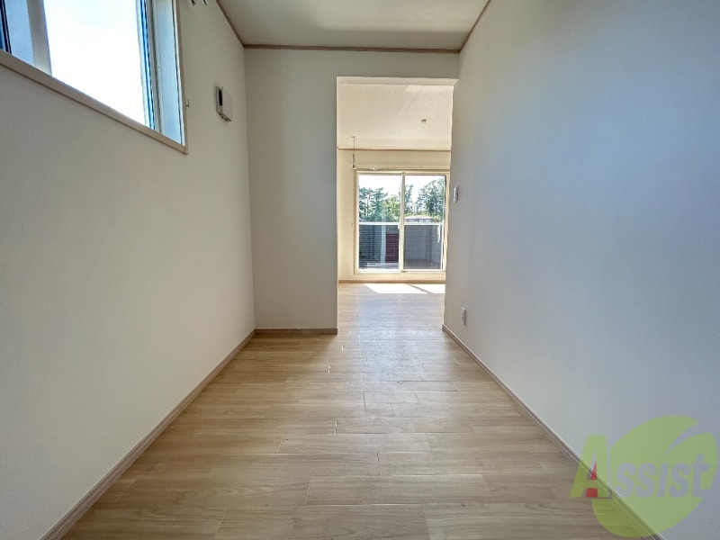その他部屋・スペース　寝室には３帖の洋室をお使いください！使いやすい広さです！