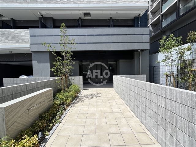 エントランス　プレサンスＯＳＡＫＡ東成中本ハーヴィル　エントランス