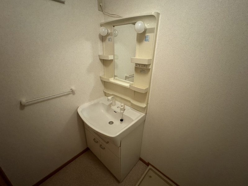 アルコバレーノIIの内装写真