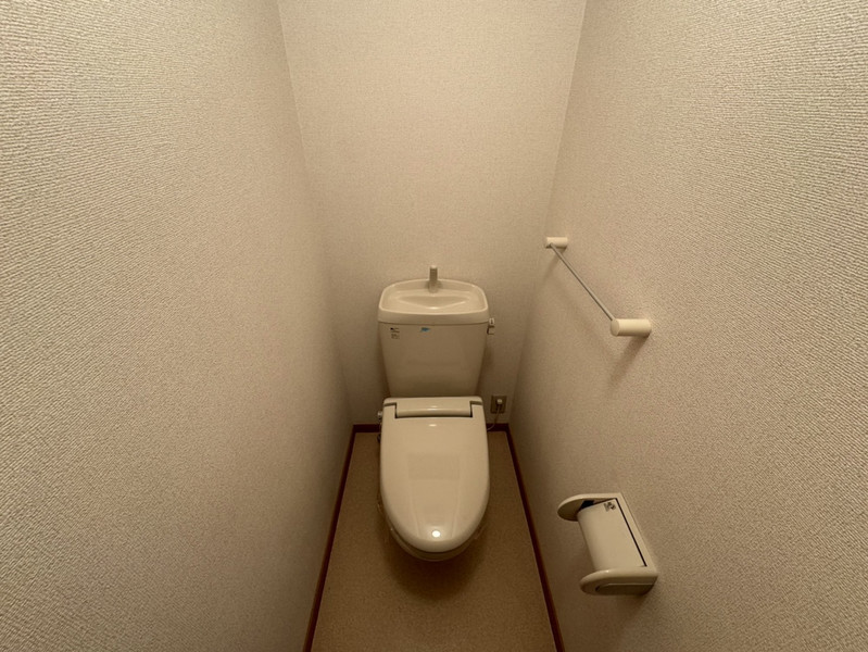 アルコバレーノIIのトイレ写真