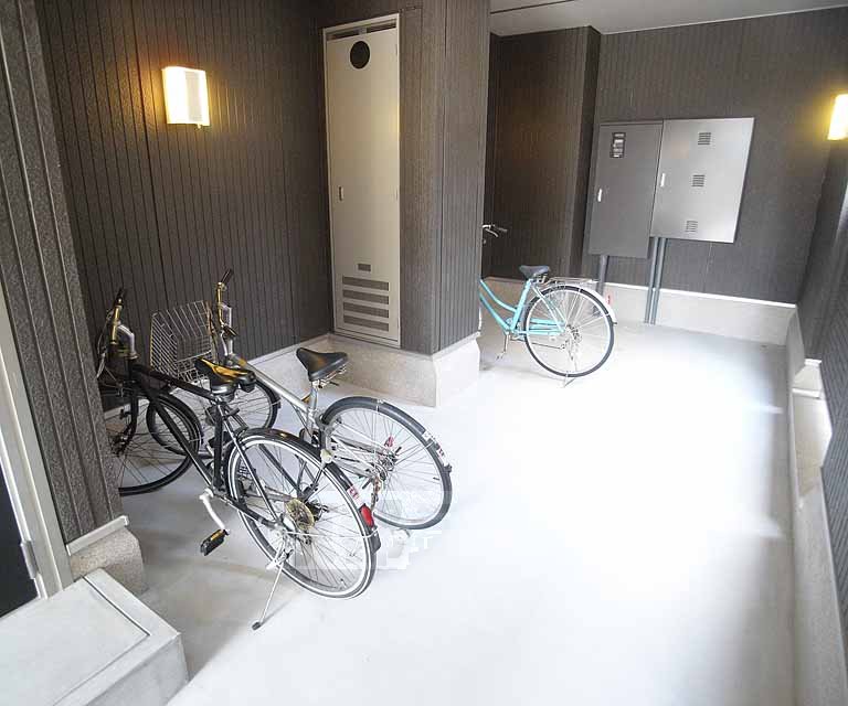 ヴィヴァーチェ井徳の外観写真