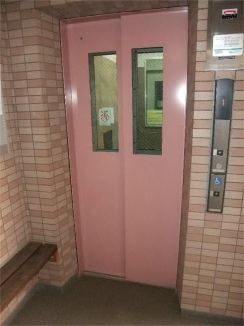 エントランス　★お部屋探しは、タウンハウジング多摩センター店へ★