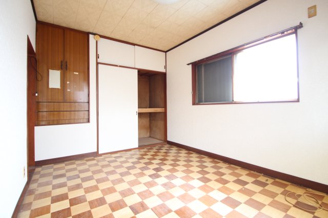 前久保南貸家の居間写真