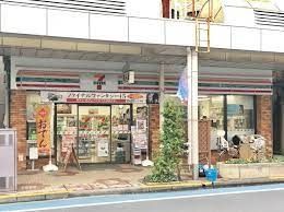 コンビニ　セブンイレブン南小岩5丁目店（コンビニ）まで120m