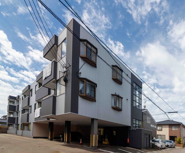 建物外観　建物外観