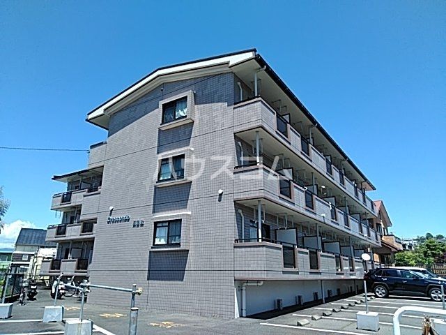 ＪＲ東海道本線 静岡駅 バス乗車時間：17分 最寄りバス停で下車 徒歩4分 築34年