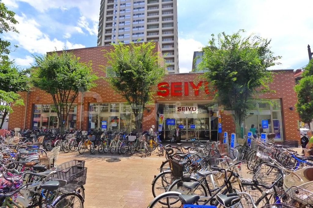 スーパー　西友竹の塚店（スーパー）まで200m