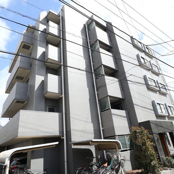 バルコニー　マルシャンドリタジマ  東京都豊島区千早2