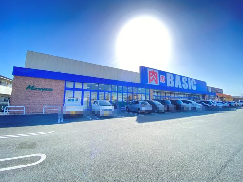 スーパー　ＢＡＳＩＣ松阪店（スーパー）まで520m