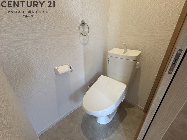 トイレ　シンプルで機能的なトイレで、お手入れがしやすい！