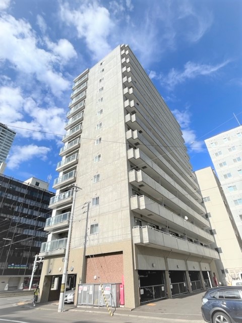 F013の外観写真