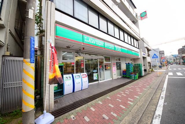コンビニ　★★ローソン100（コンビニ）まで112m