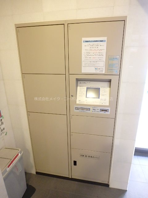 地下鉄空港線 中洲川端駅 徒歩8分 15階建 築16年の外観写真