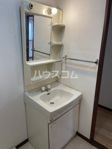 シャインビルの内装写真
