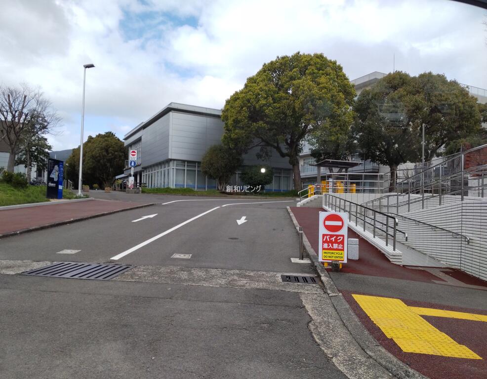 大学・短大　長崎大学　東門（大学・短大）まで326m