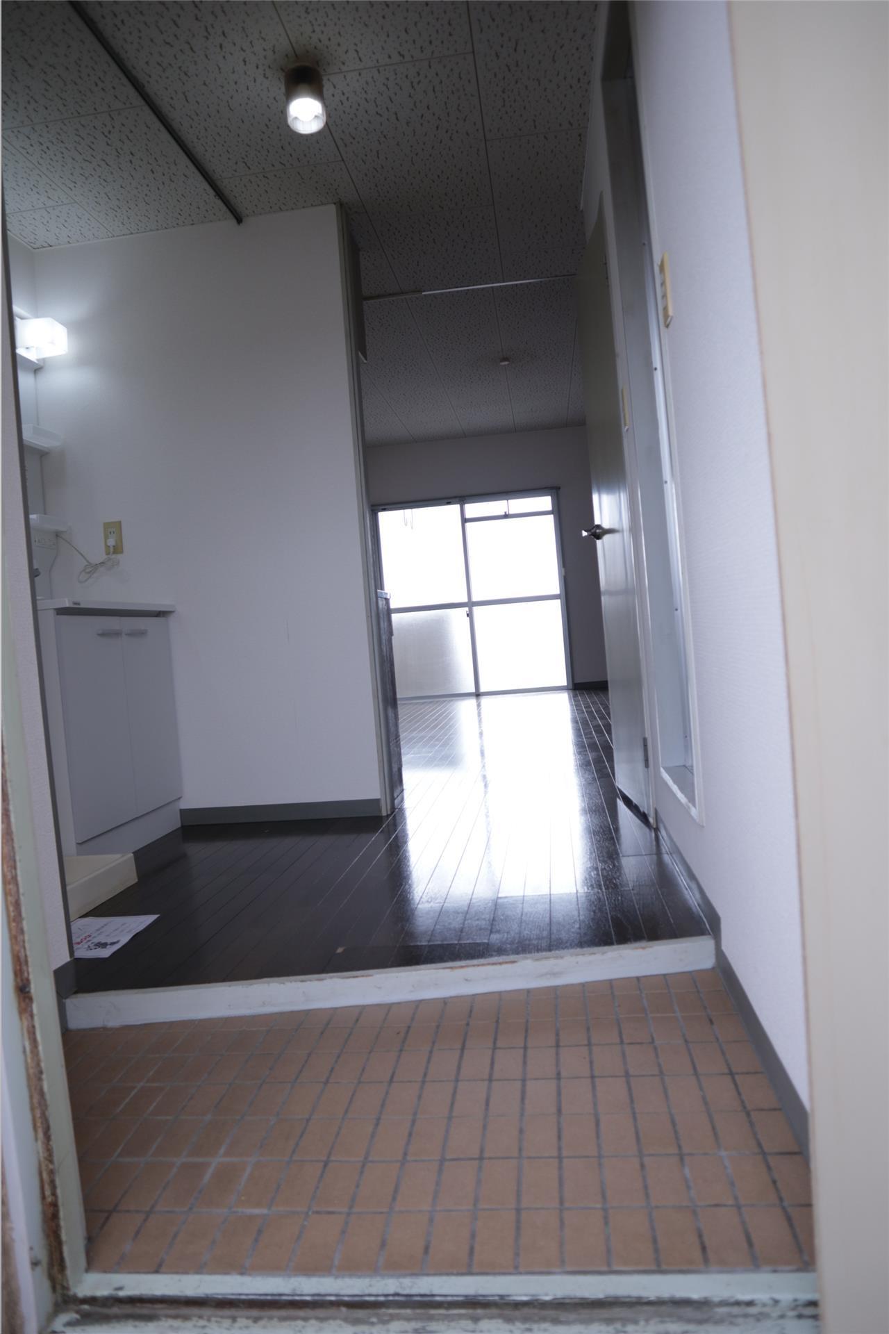 恒久マンションアイリの玄関写真