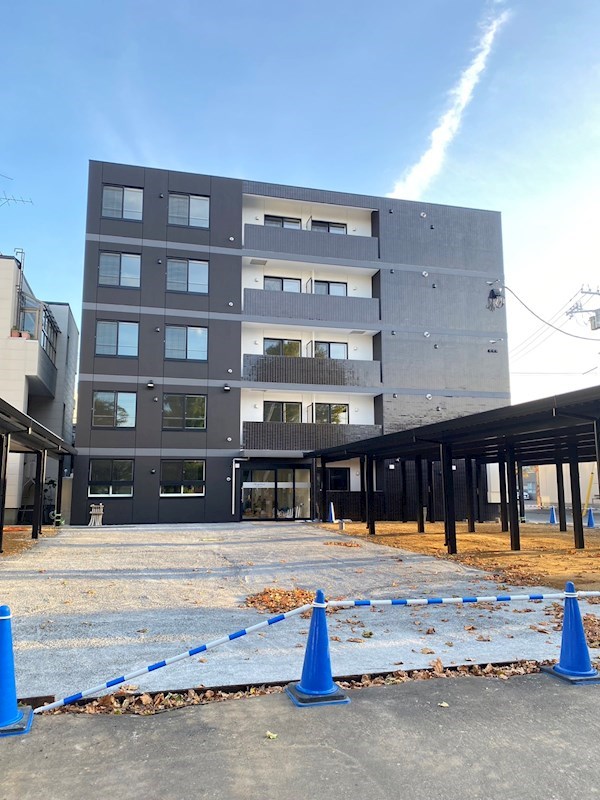 地下鉄東豊線 元町駅 徒歩14分 築2年